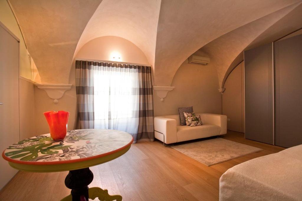 Anfite Luxury Apartment Volto San Luca Верона Экстерьер фото