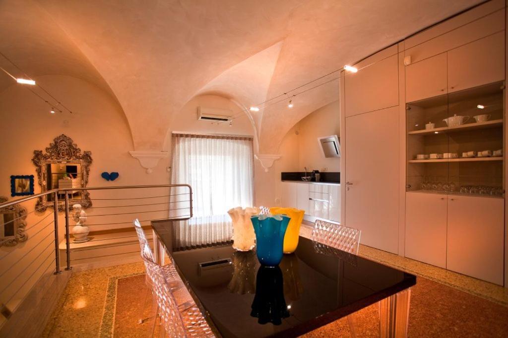 Anfite Luxury Apartment Volto San Luca Верона Экстерьер фото